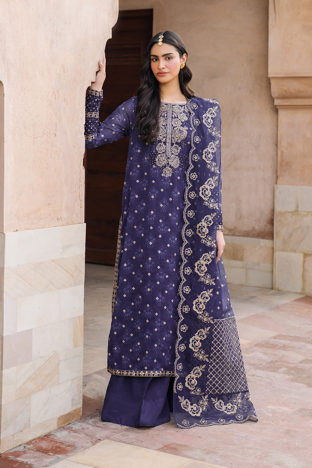 Iznik | Bandhani Formals | UE-325 - Rang-e-Khaas