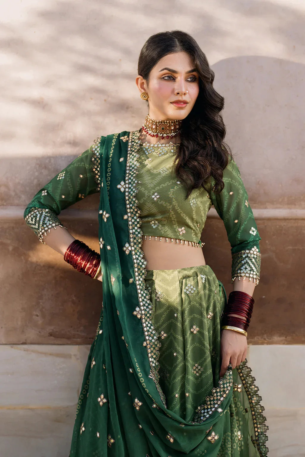 Iznik | Bandhani Formals | UE-328 - Rang-e-Khaas