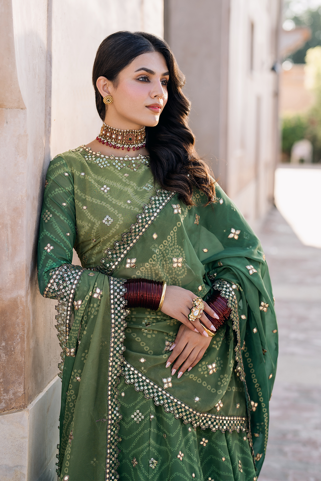 Iznik | Bandhani Formals | UE-328 - Rang-e-Khaas