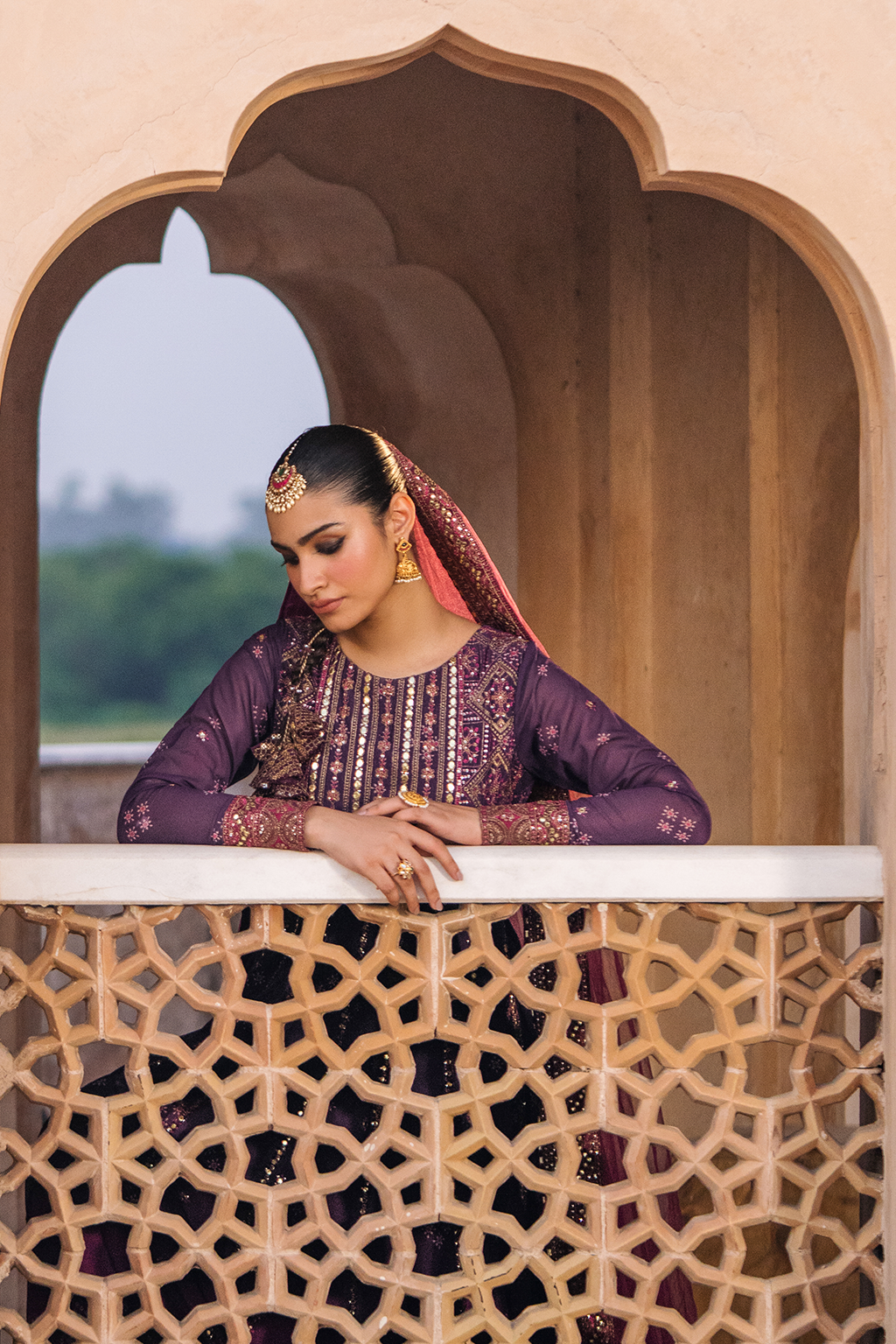 Iznik | Bandhani Formals | UE-333 - Rang-e-Khaas