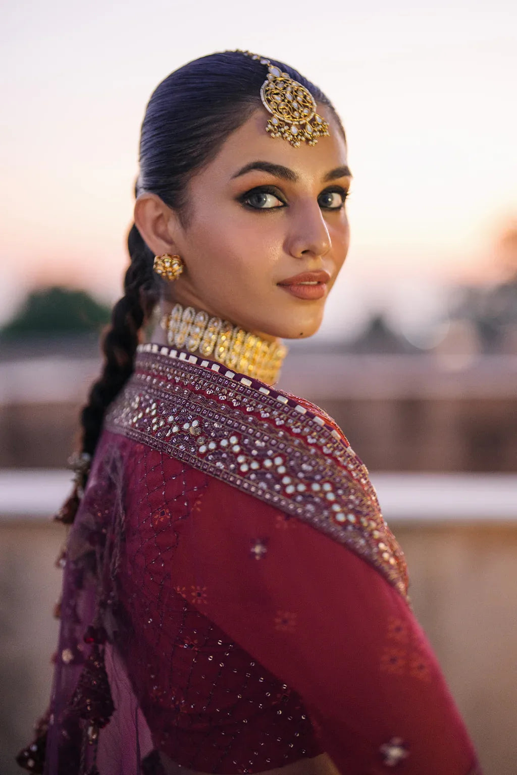 Iznik | Bandhani Formals | UE-334 - Rang-e-Khaas