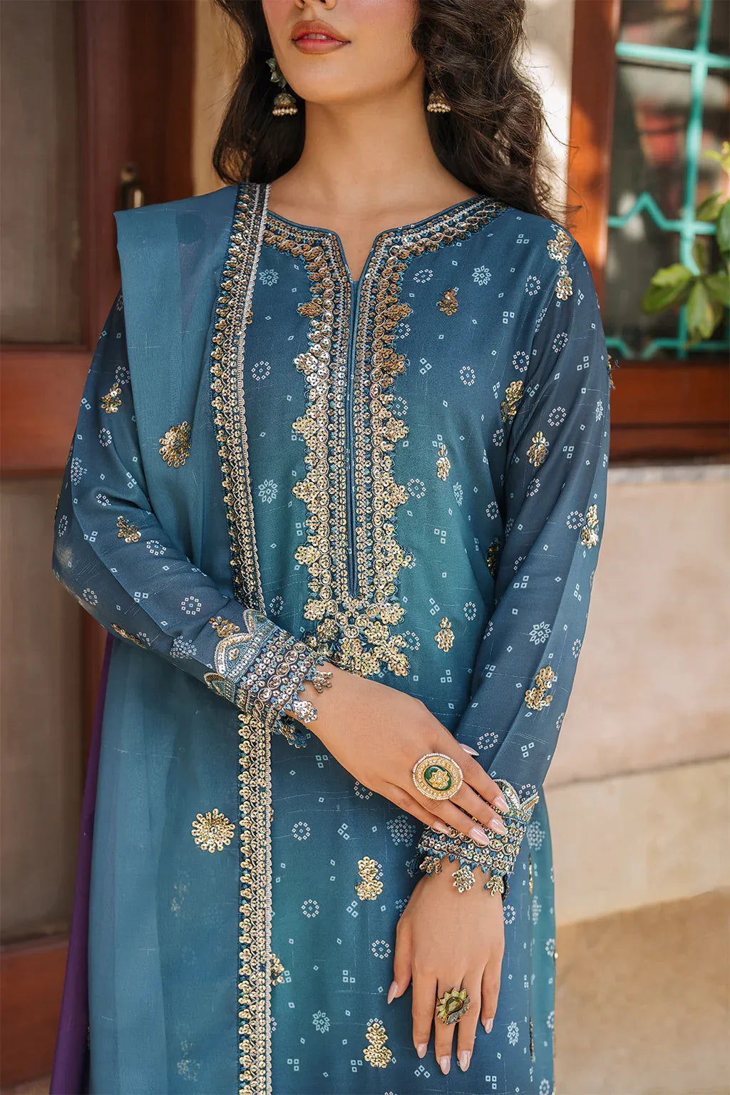 Iznik | Bandhani Formals | UE-335 - Rang-e-Khaas