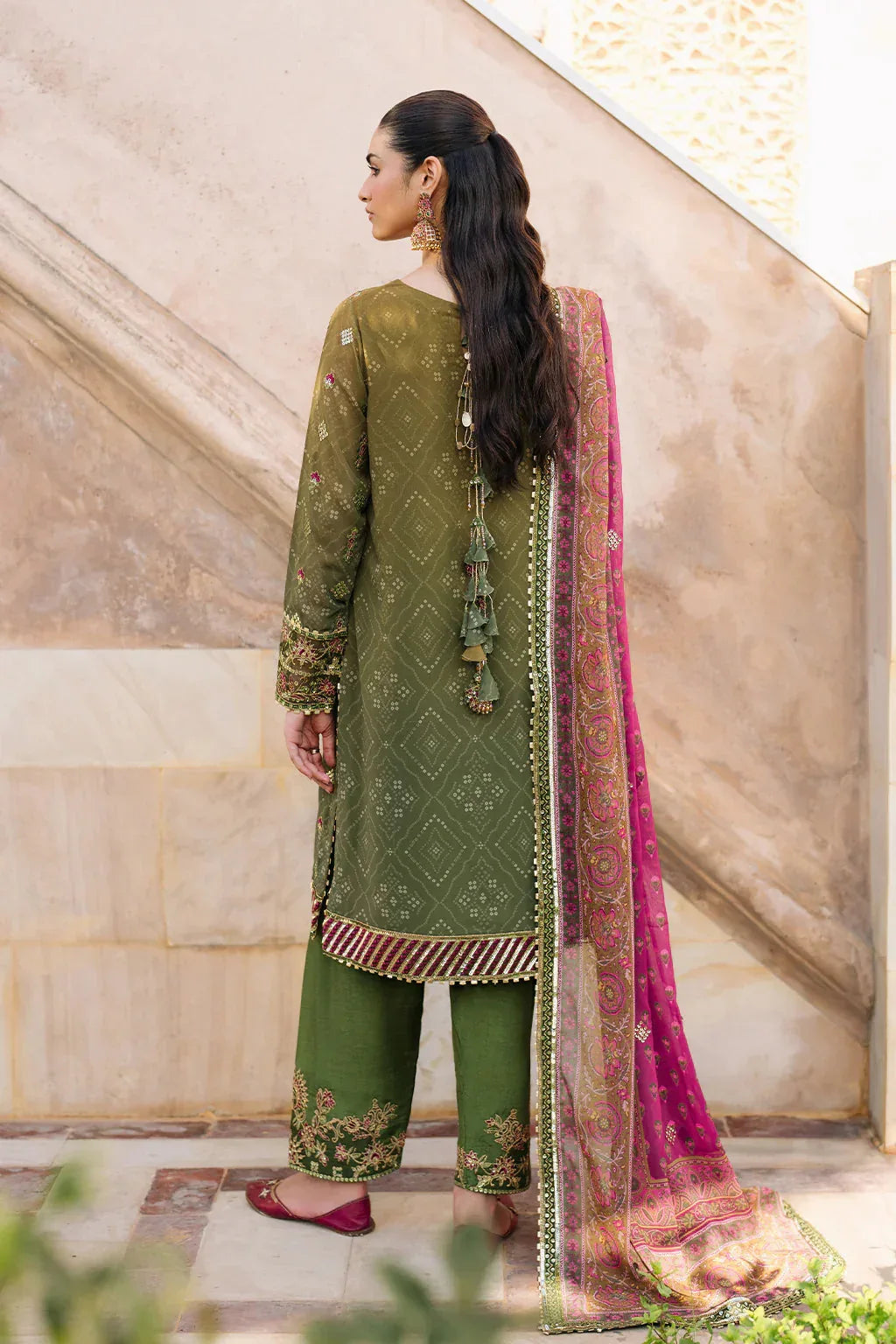 Iznik | Bandhani | UE-329 Embroidered Chiffon - Rang-e-Khaas