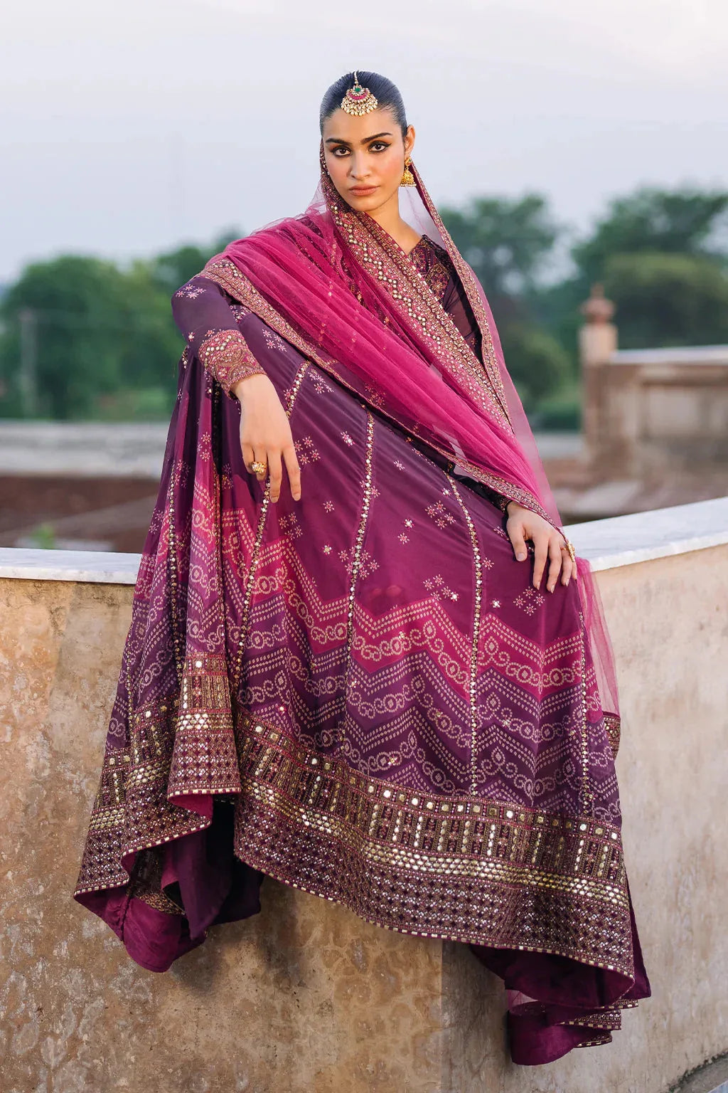 Iznik | Bandhani | UE-333 Embroidered Chiffon - Rang-e-Khaas