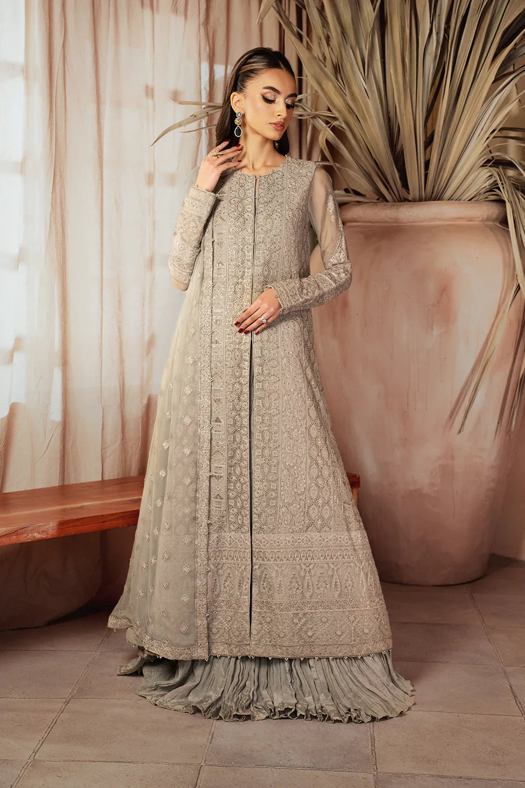 Iznik | Chiffonkari Formals | ICK-08 Embroidered Chiffon - Rang-e-Khaas