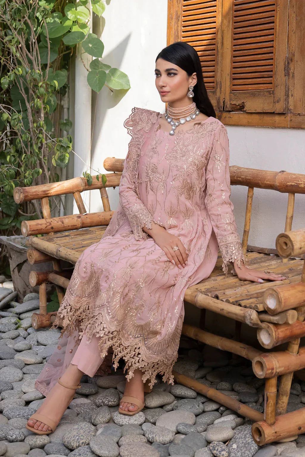 Iznik | Chinnon Chiffon | CC-22 ORIANA - Rang-e-Khaas