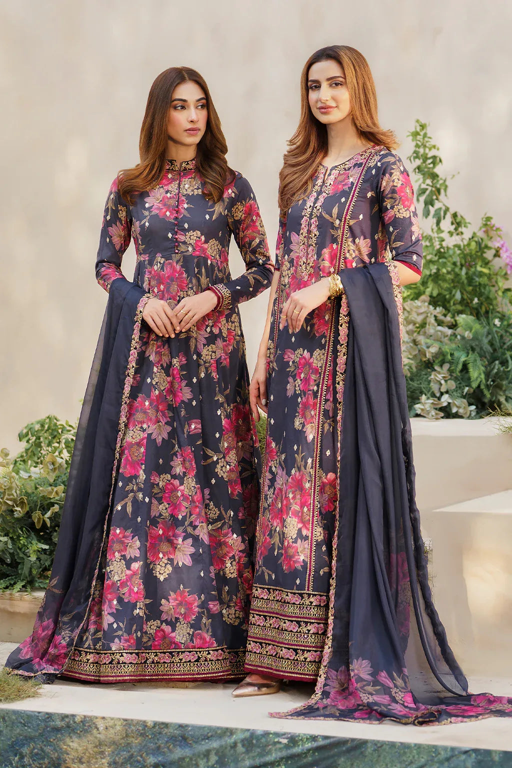 Iznik | Exclusive Lawn | SFL-12 EMBROIDERED LAWN - Rang-e-Khaas