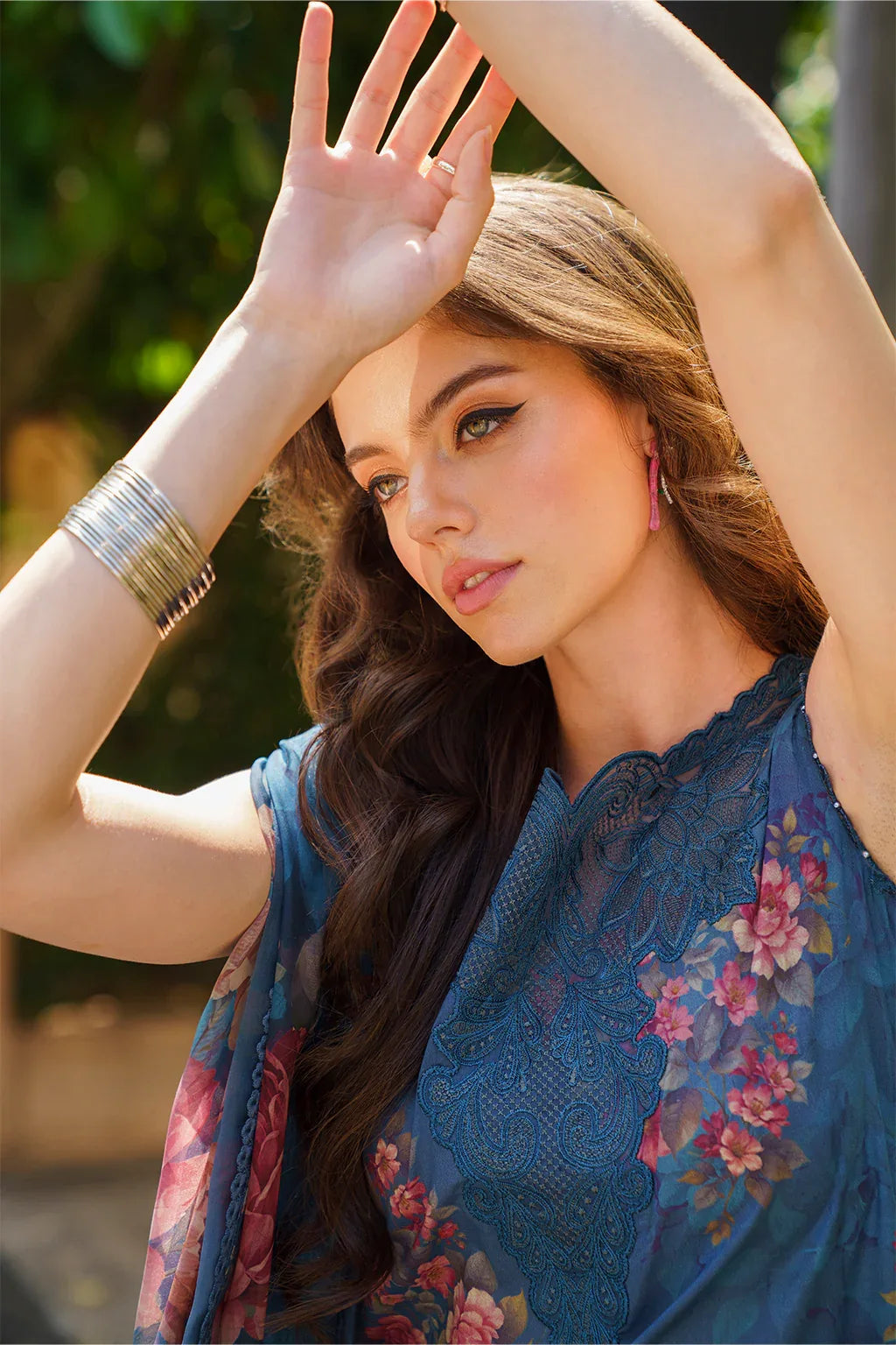 Iznik | Exclusive Lawn | UE-213 PRINTED LAWN - Rang-e-Khaas
