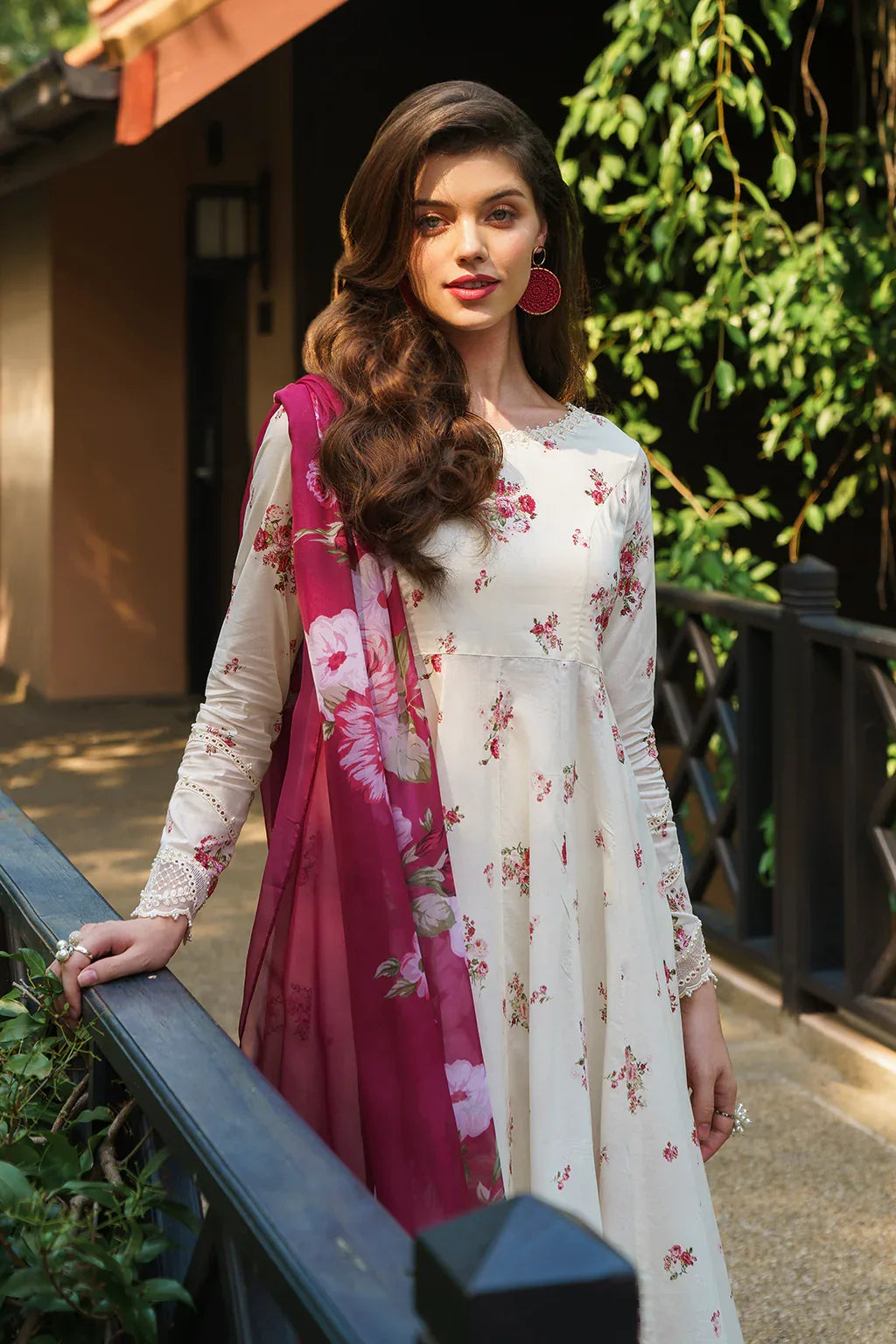 Iznik | Exclusive Lawn | UE-231 PRINTED LAWN - Rang-e-Khaas