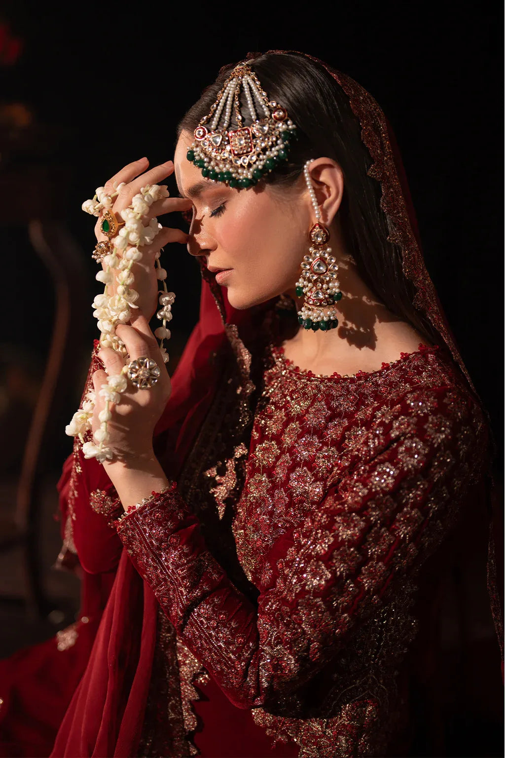 Iznik | Exclusive Velvet | IV-40 - Rang-e-Khaas