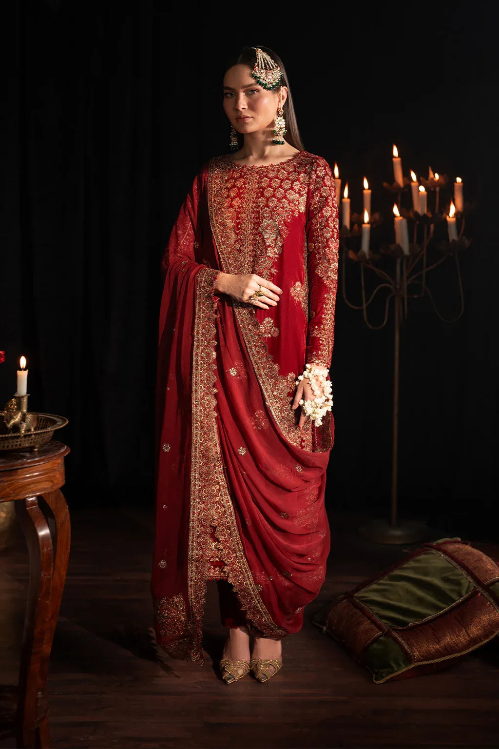 Iznik | Exclusive Velvet | IV-40 - Rang-e-Khaas