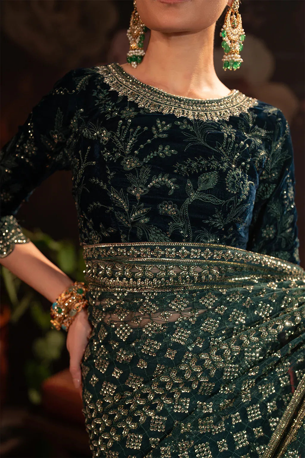 Iznik | Exclusive Velvet | IV-46 - Rang-e-Khaas
