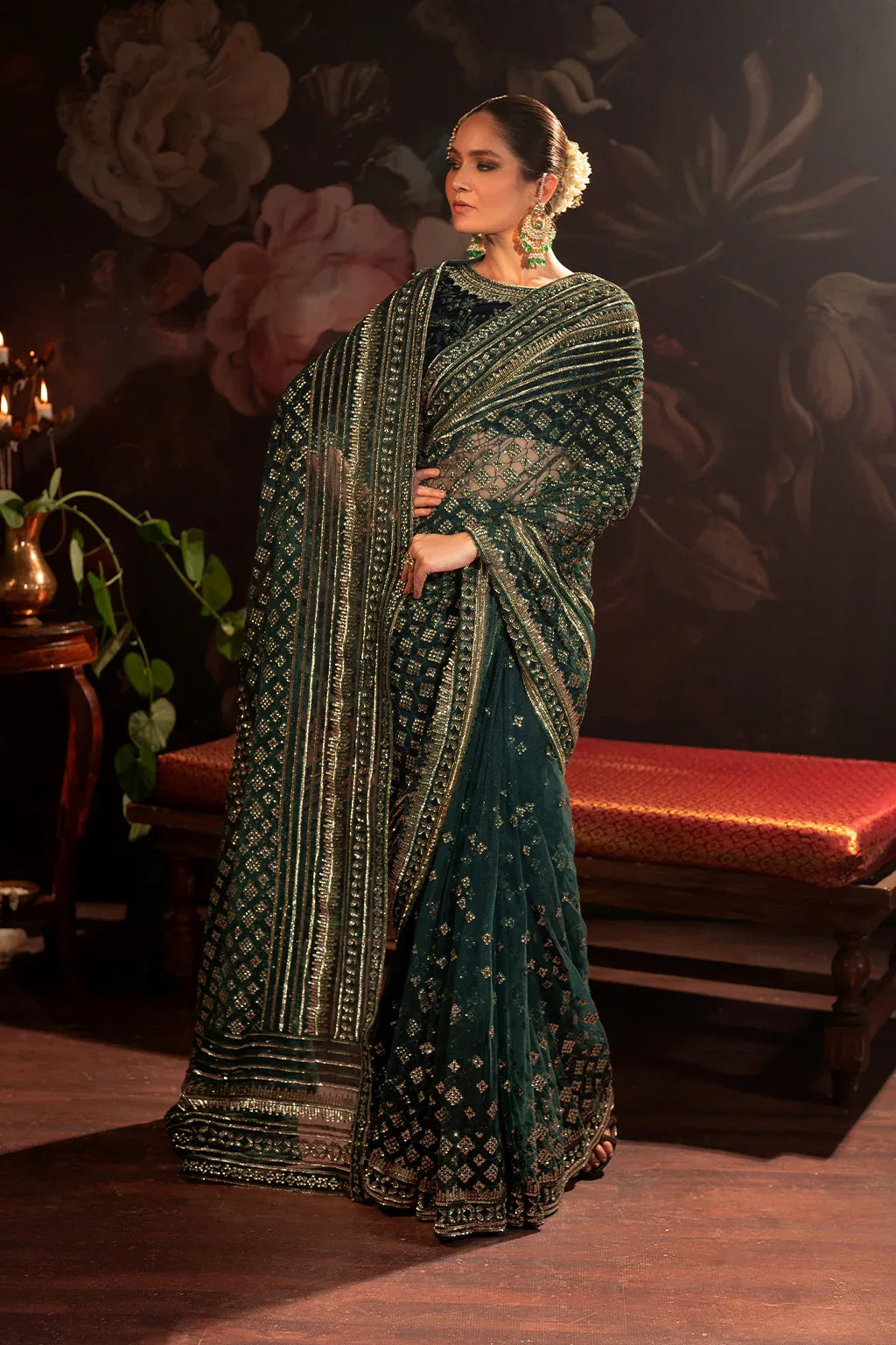 Iznik | Exclusive Velvet | IV-46 - Rang-e-Khaas