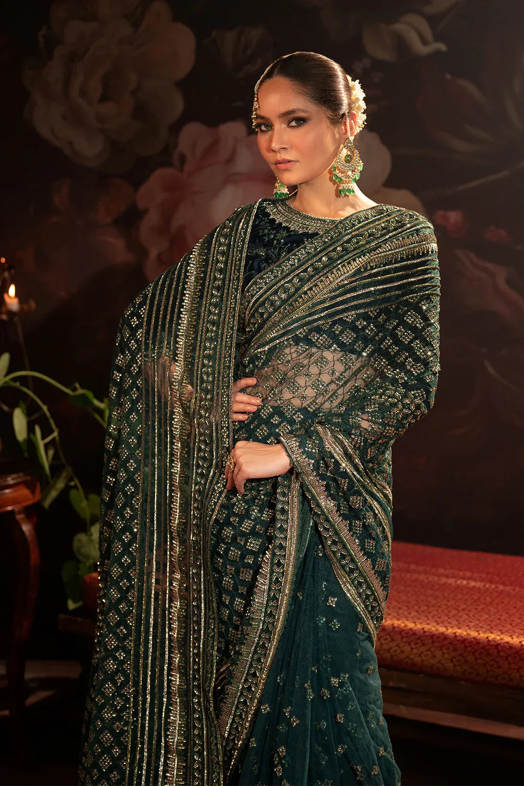 Iznik | Exclusive Velvet | IV-46 - Rang-e-Khaas