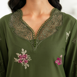 Iznik | Festive Edition | IFE-02 - Rang-e-Khaas