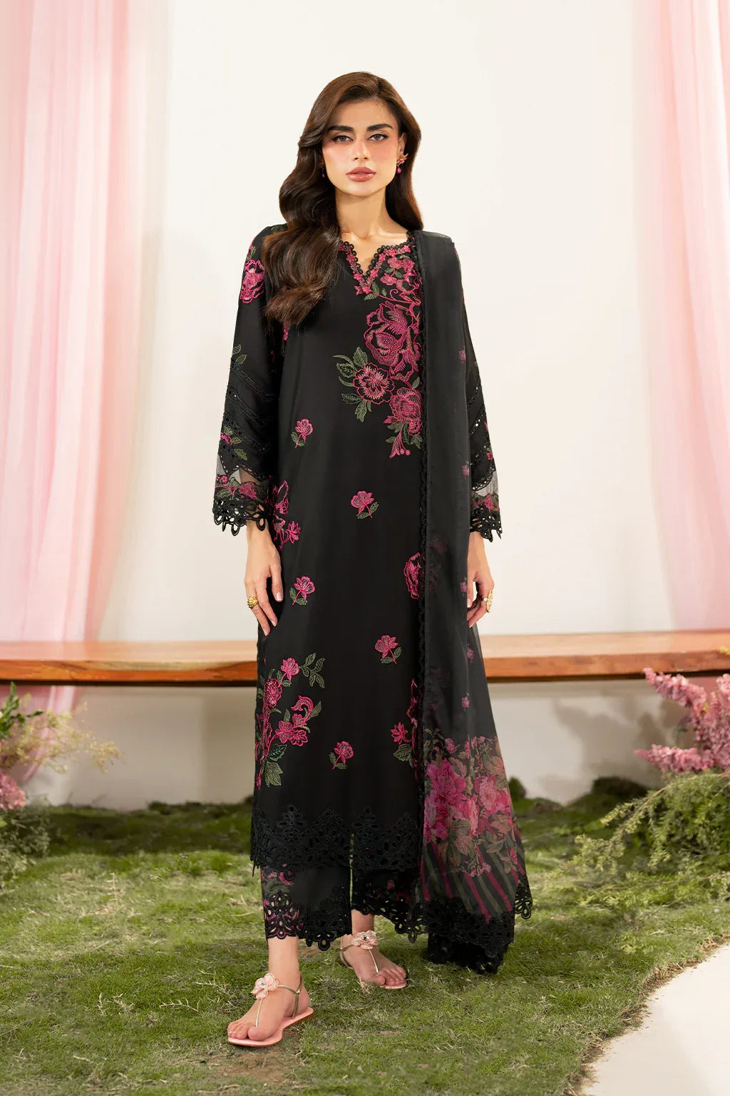 Iznik | Festive Edition | IFE-06 - Rang-e-Khaas