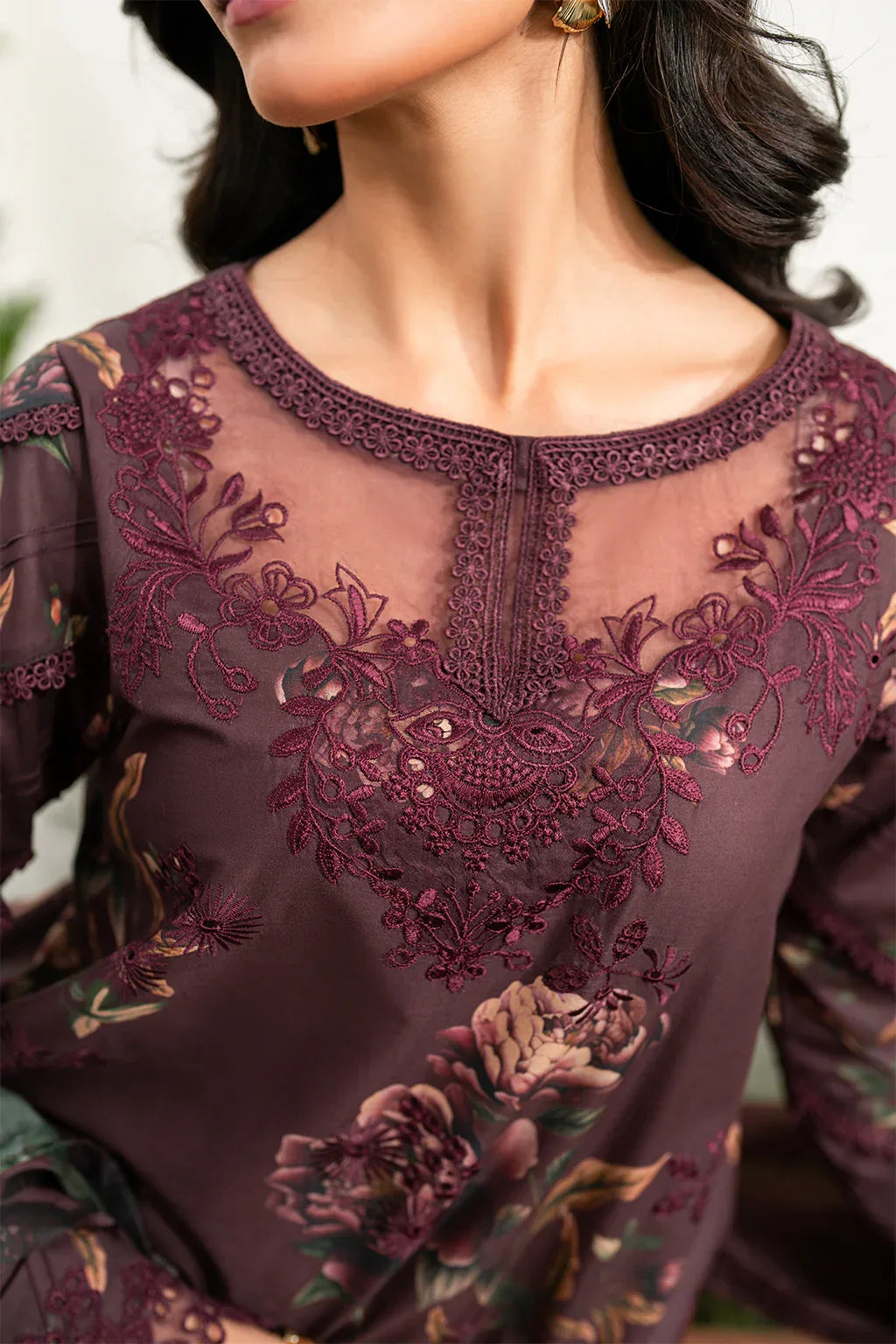 Iznik | Festive Edition | IFE-10 - Rang-e-Khaas
