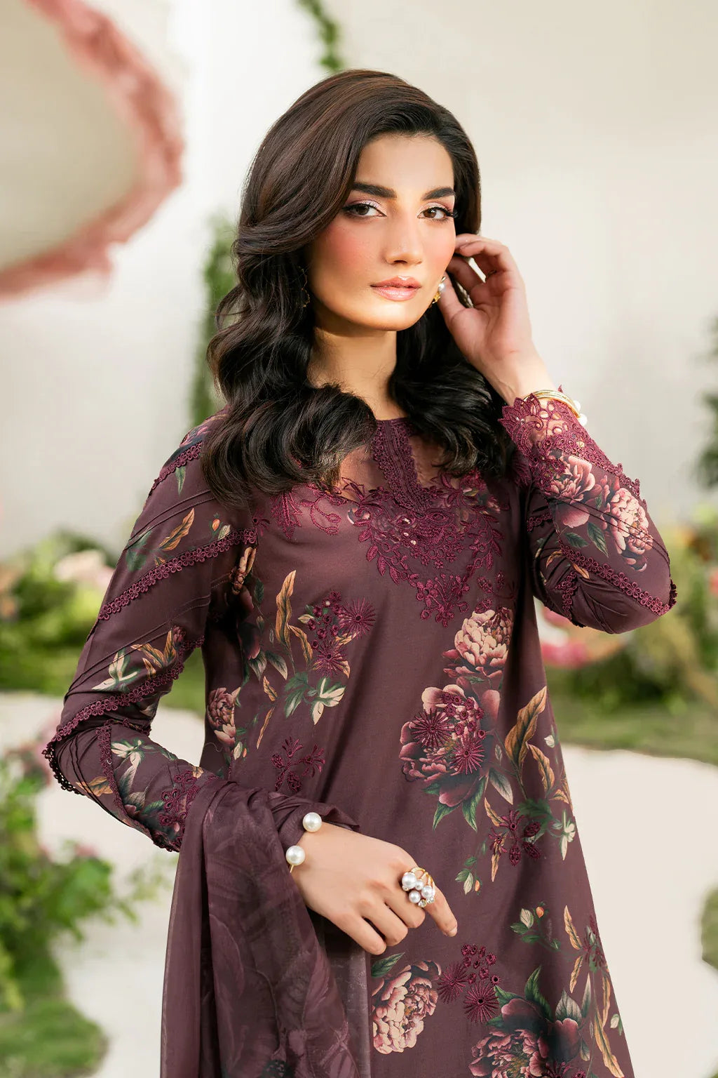 Iznik | Festive Edition | IFE-10 - Rang-e-Khaas