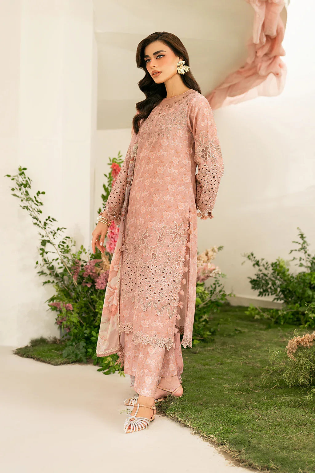 Iznik | Festive Edition | IFE-12 - Rang-e-Khaas