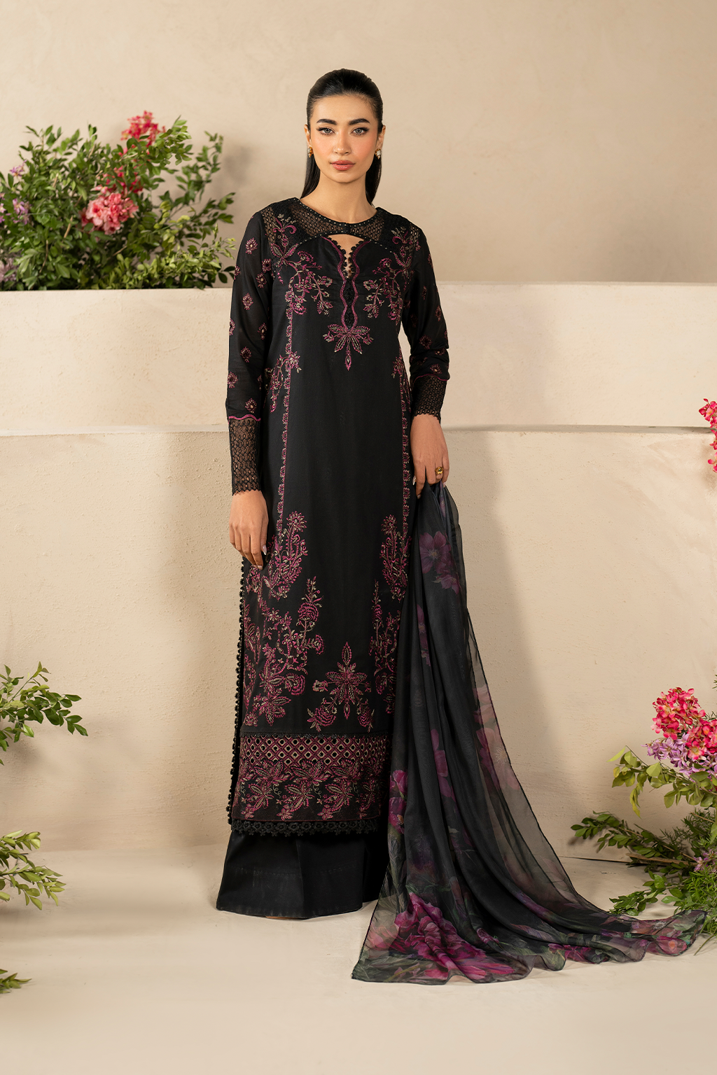 Iznik | Festive Lawn 25 | EFL-03 - Rang-e-Khaas