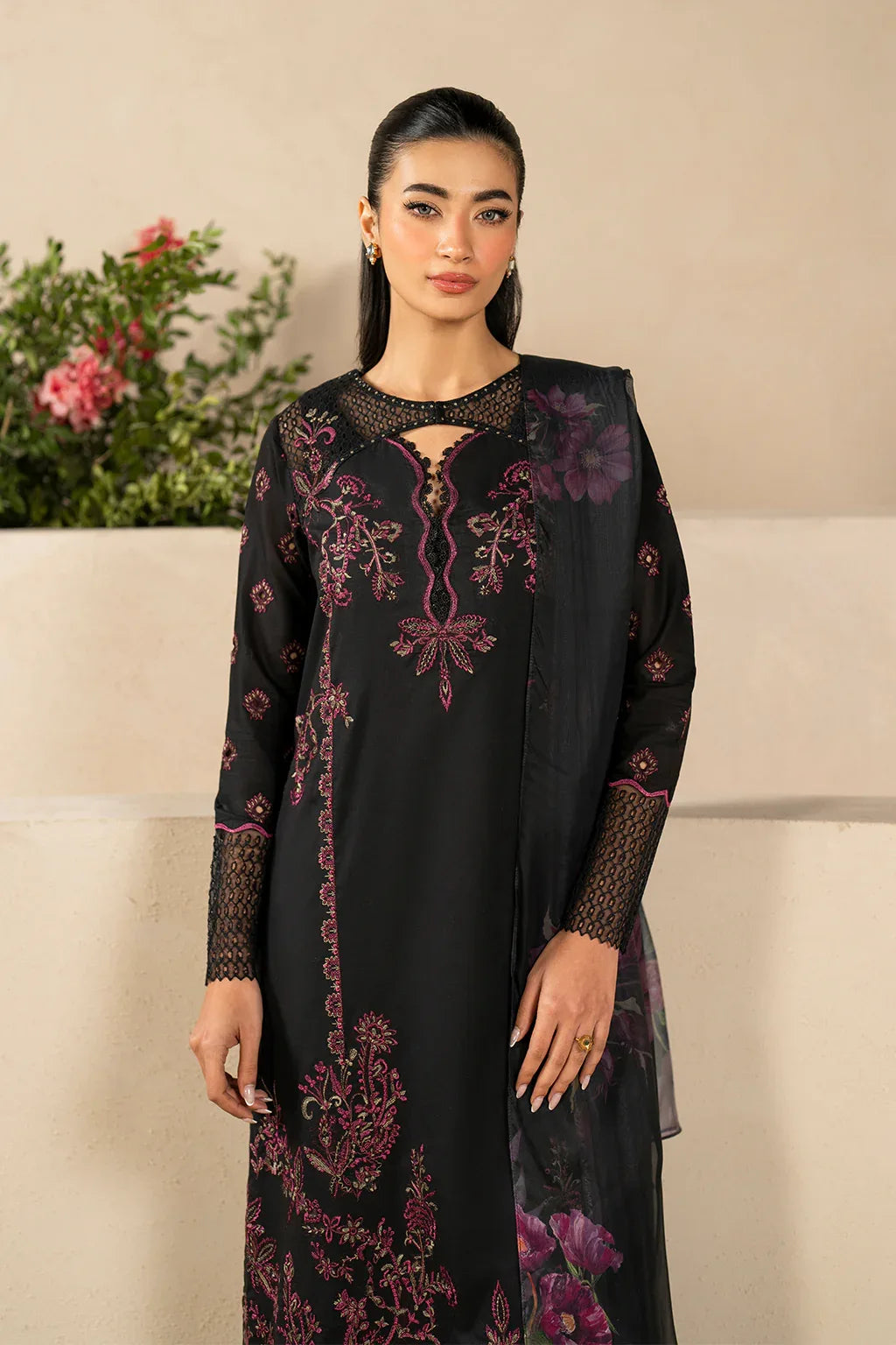 Iznik | Festive Lawn 25 | EFL-03 - Rang-e-Khaas