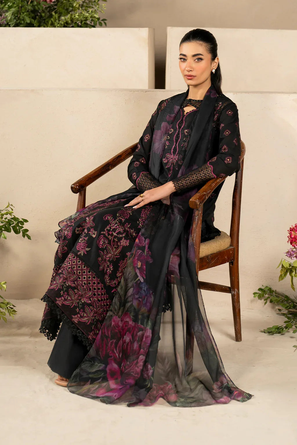 Iznik | Festive Lawn 25 | EFL-03 - Rang-e-Khaas