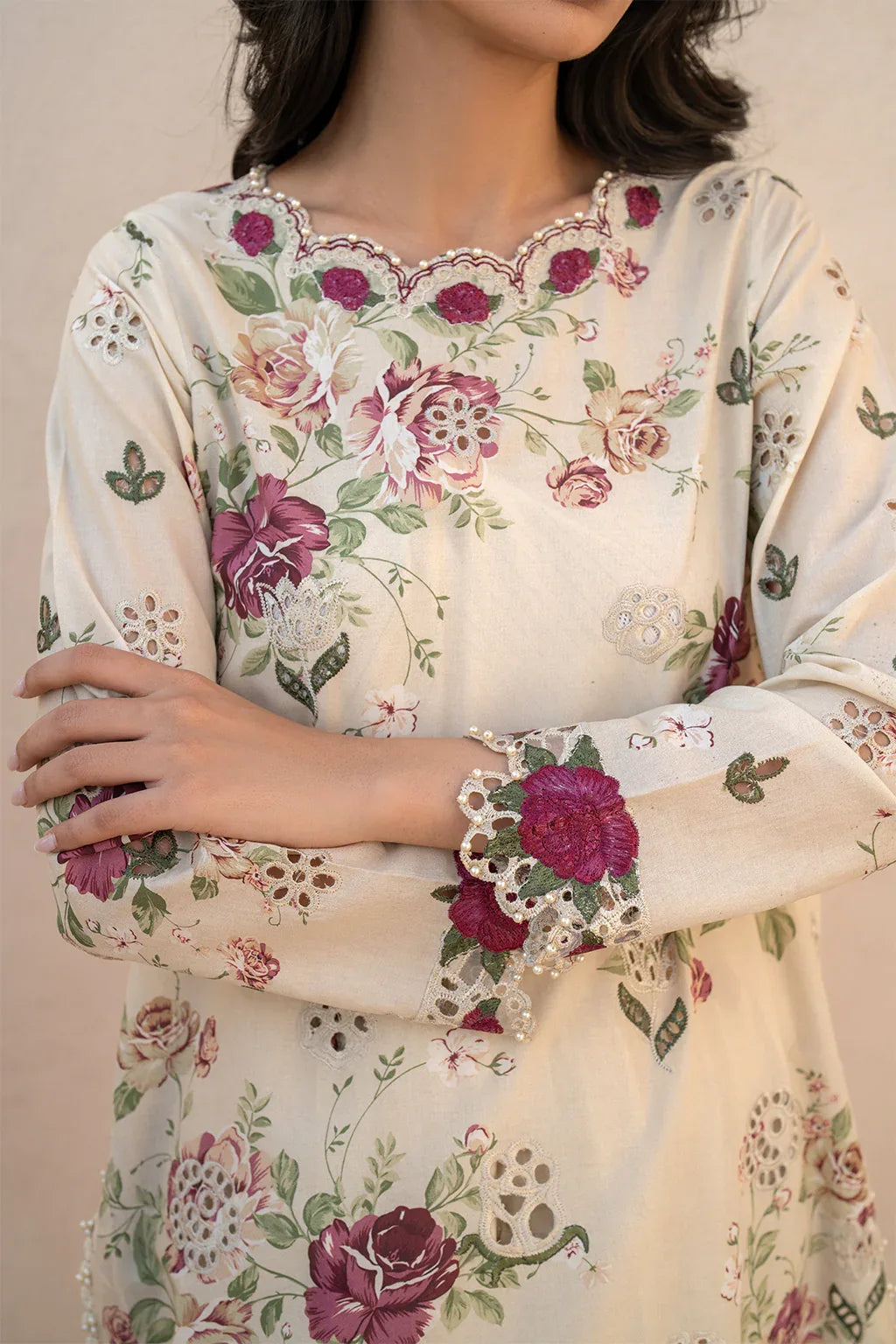 Iznik | Festive Lawn 25 | EFL-05 - Rang-e-Khaas