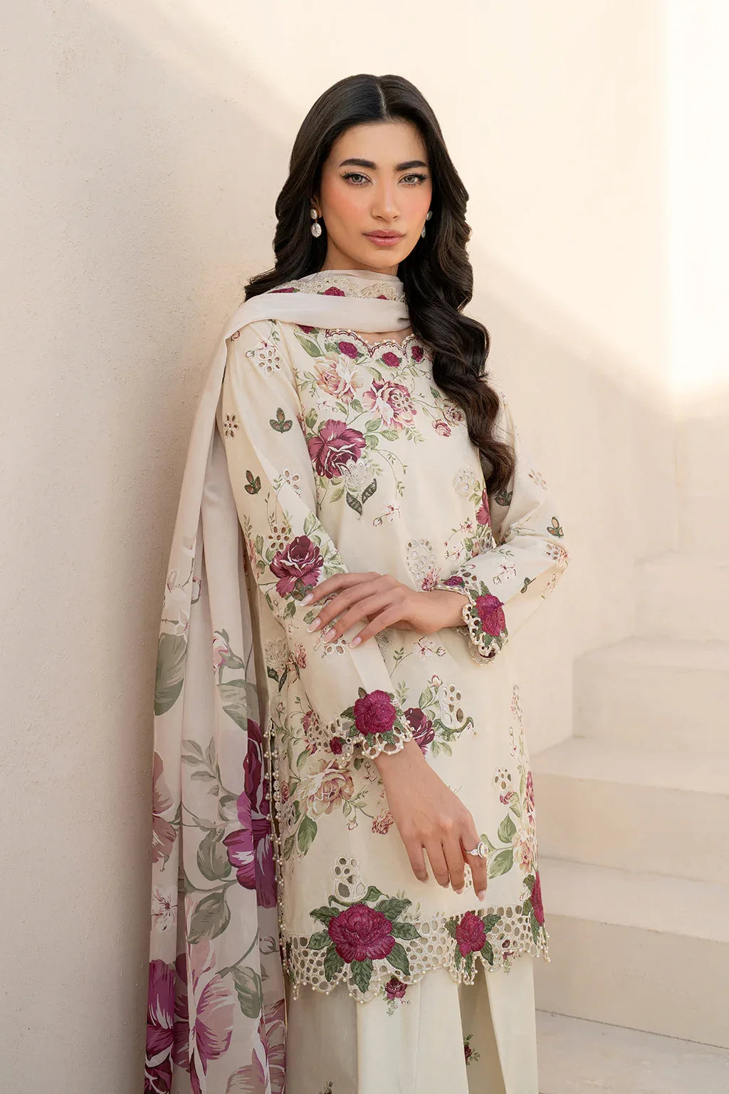 Iznik | Festive Lawn 25 | EFL-05 - Rang-e-Khaas