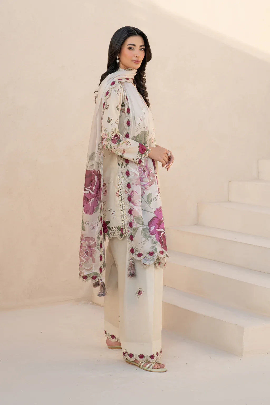 Iznik | Festive Lawn 25 | EFL-05 - Rang-e-Khaas