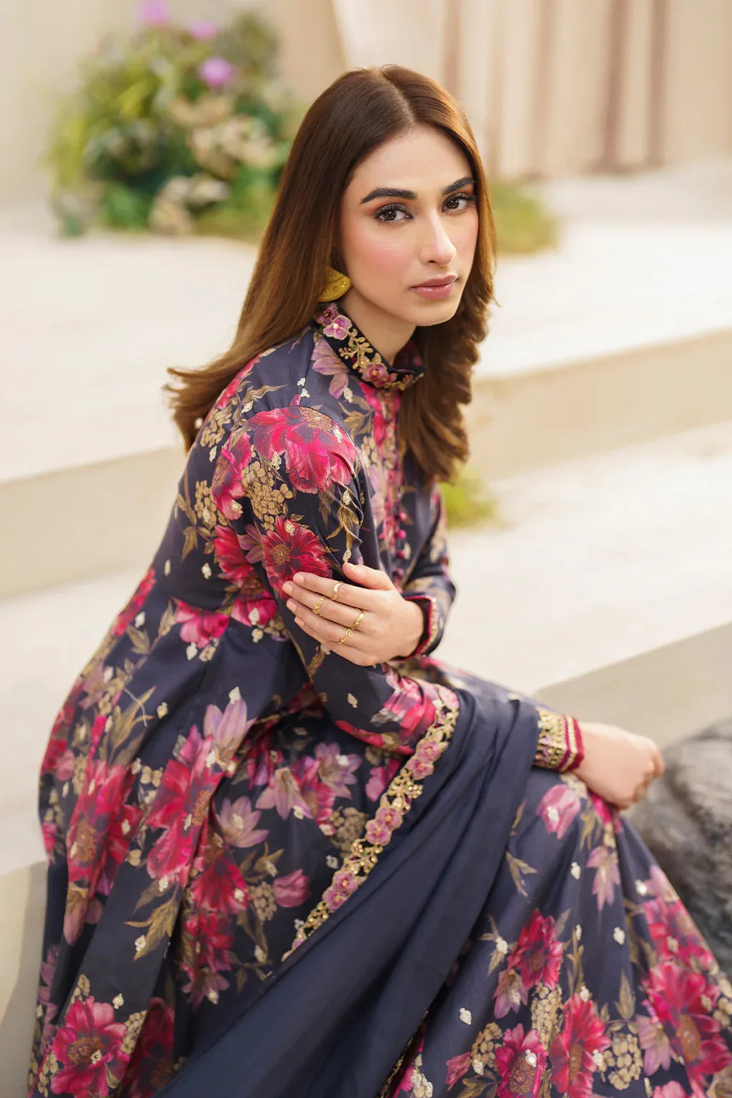 Iznik | Festive lawn 24 | SFL-12 - Rang-e-Khaas
