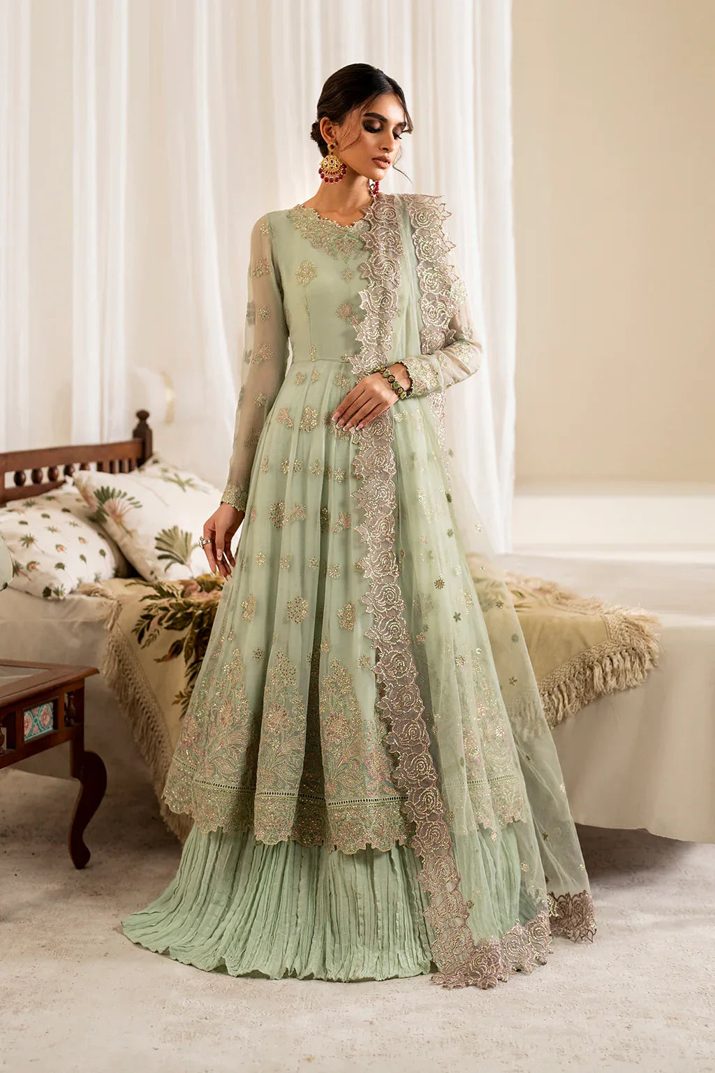 Iznik | Formal Wear | UE-286 - Rang-e-Khaas