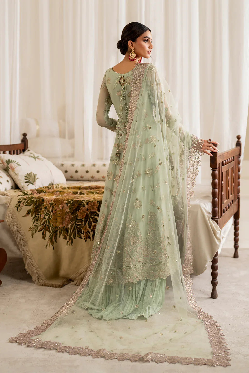 Iznik | Formal Wear | UE-286 - Rang-e-Khaas