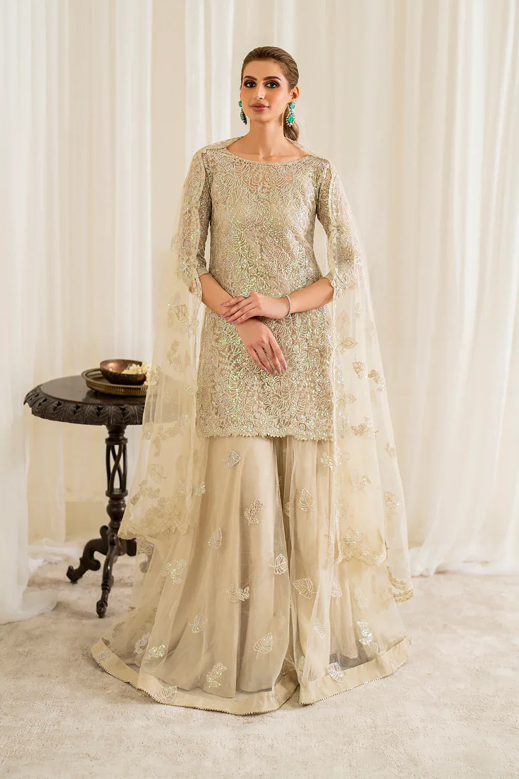Iznik | Formal Wear | UE-295 - Rang-e-Khaas