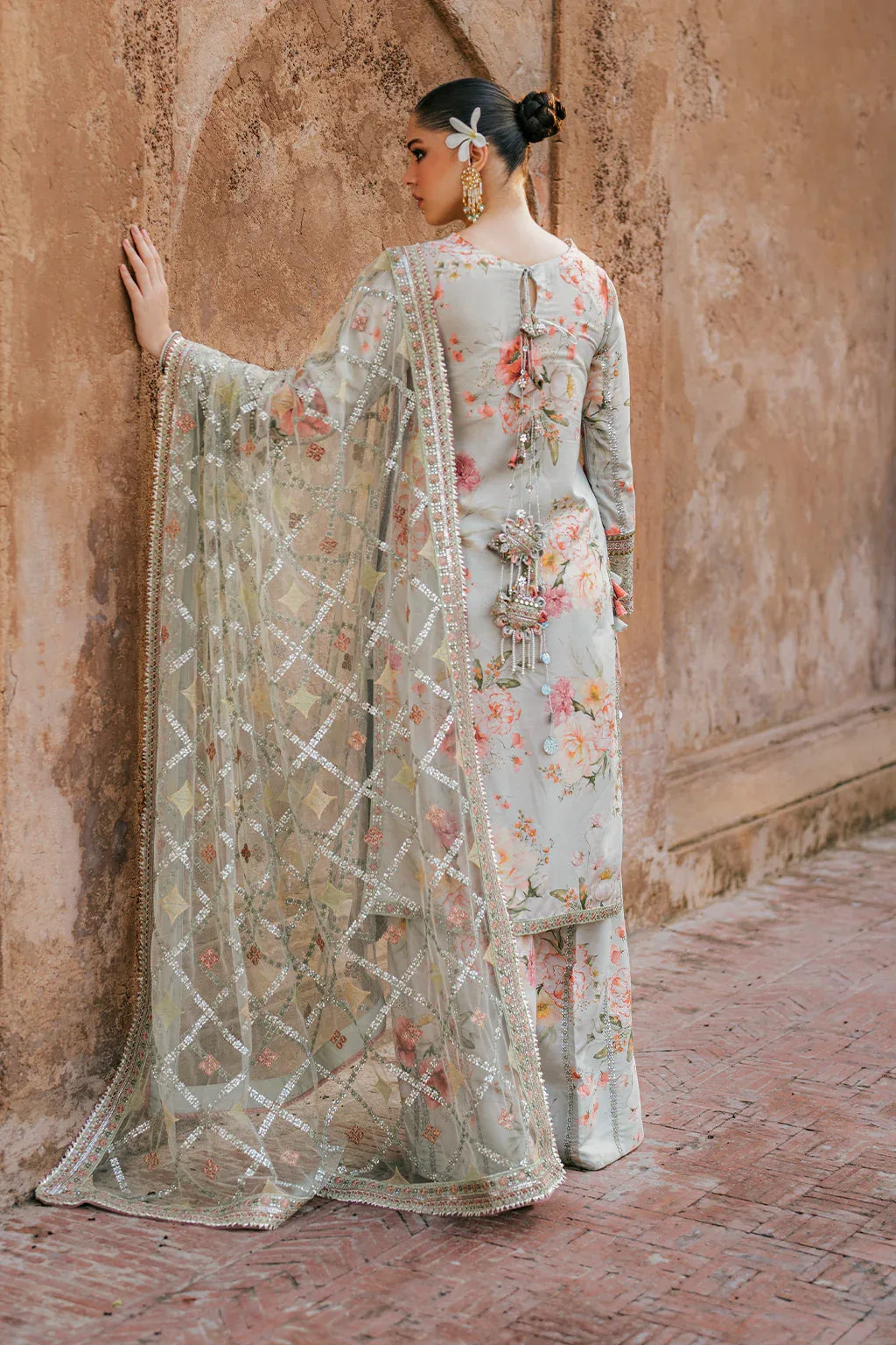 Iznik | Formal Wear | UE-311 - Rang-e-Khaas