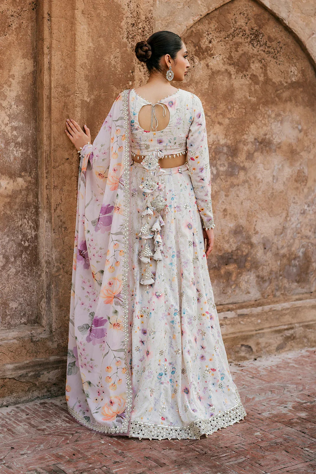 Iznik | Formal Wear | UE-316 - Rang-e-Khaas