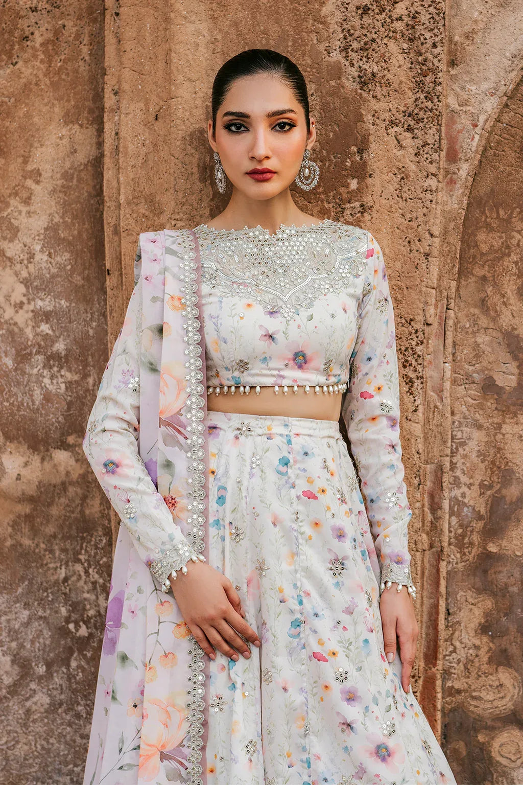Iznik | Formal Wear | UE-316 - Rang-e-Khaas