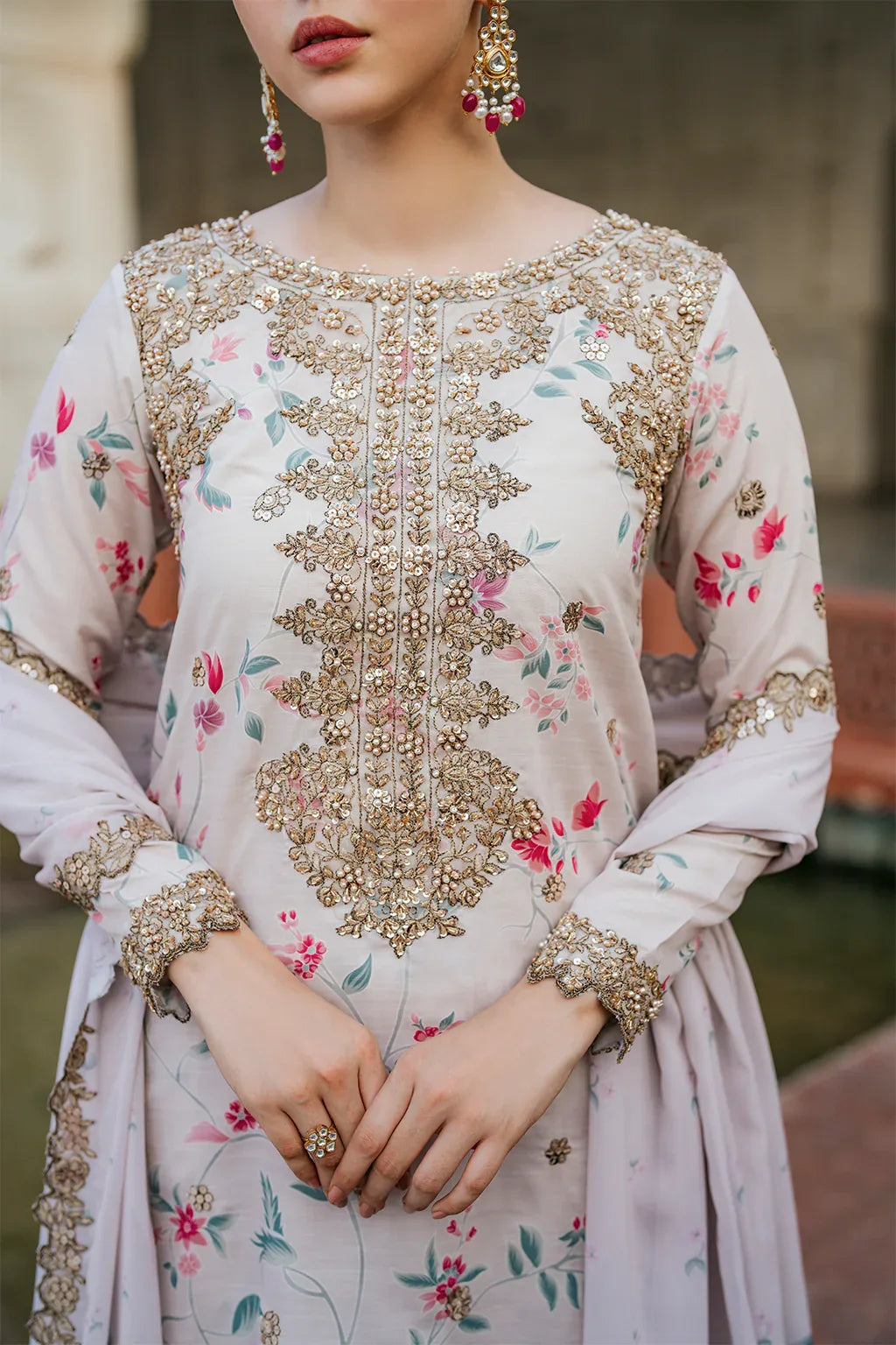 Iznik | Formal Wear | UE-318 - Rang-e-Khaas