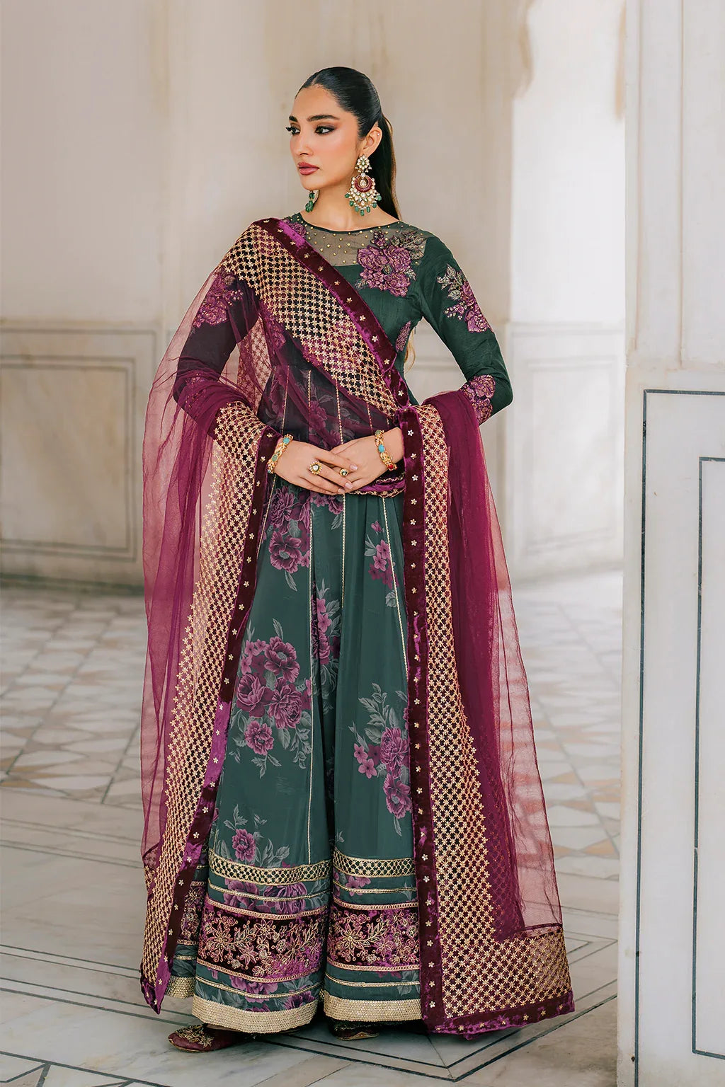 Iznik | Formal Wear | UE-319 - Rang-e-Khaas