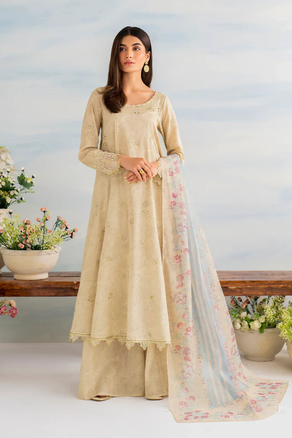 Iznik | Guzel lawn 24 | IGL-03 - Rang-e-Khaas
