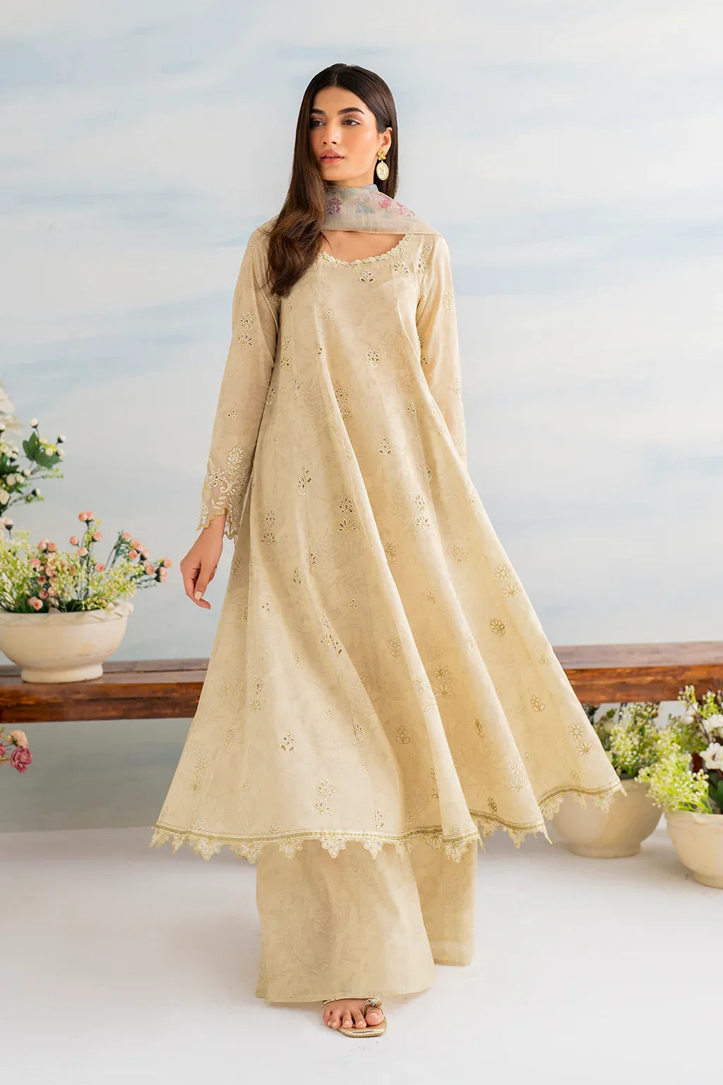 Iznik | Guzel lawn 24 | IGL-03 - Rang-e-Khaas
