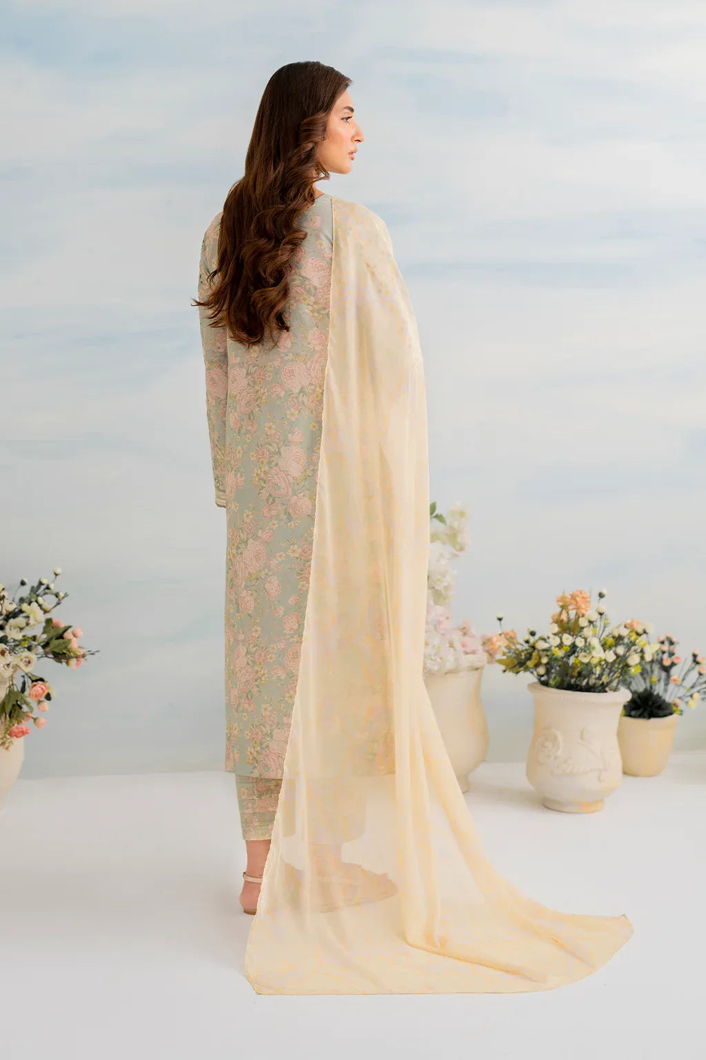Iznik | Guzel lawn 24 | IGL-06 - Rang-e-Khaas
