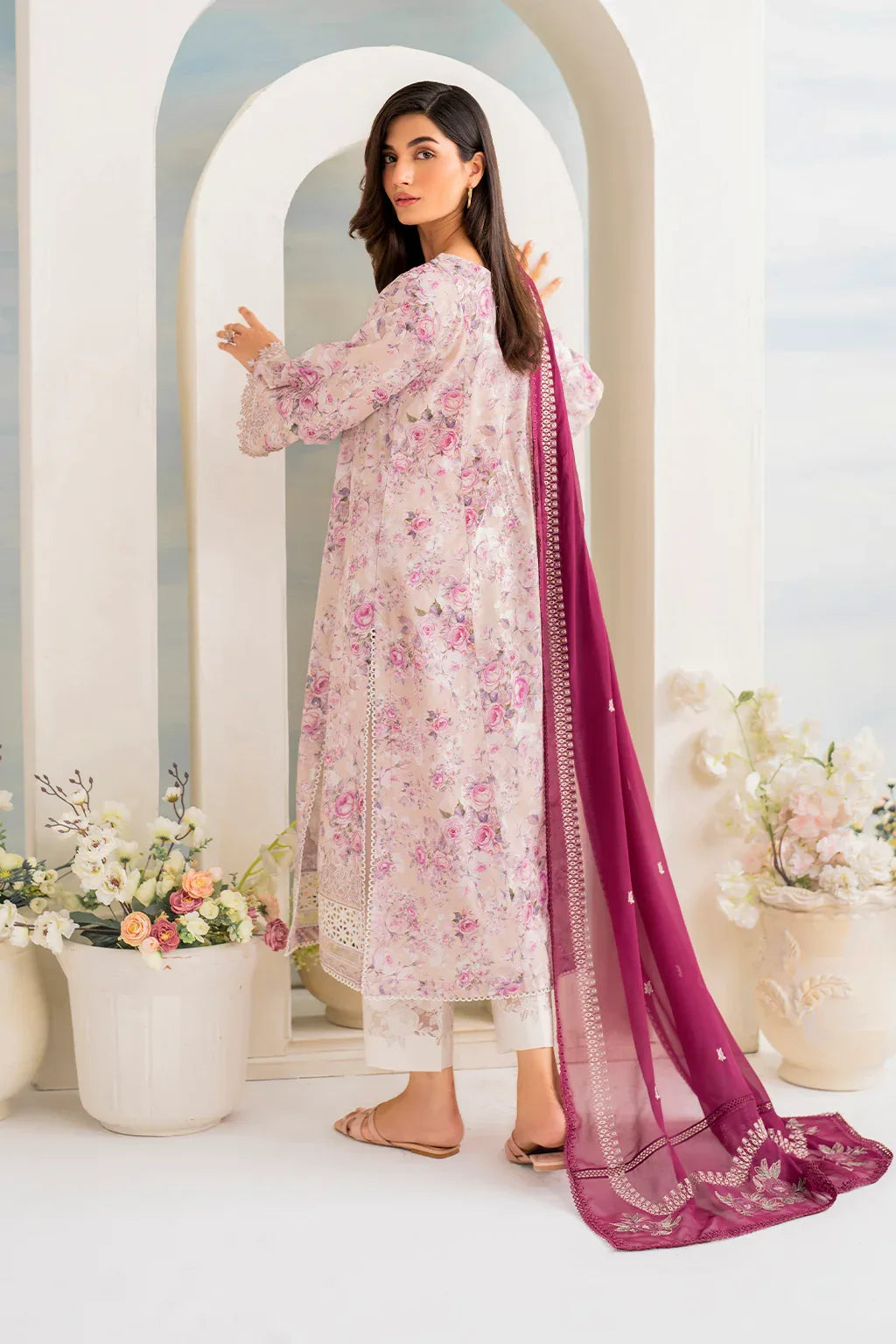 Iznik | Guzel lawn 24 | IGL-08 - Rang-e-Khaas