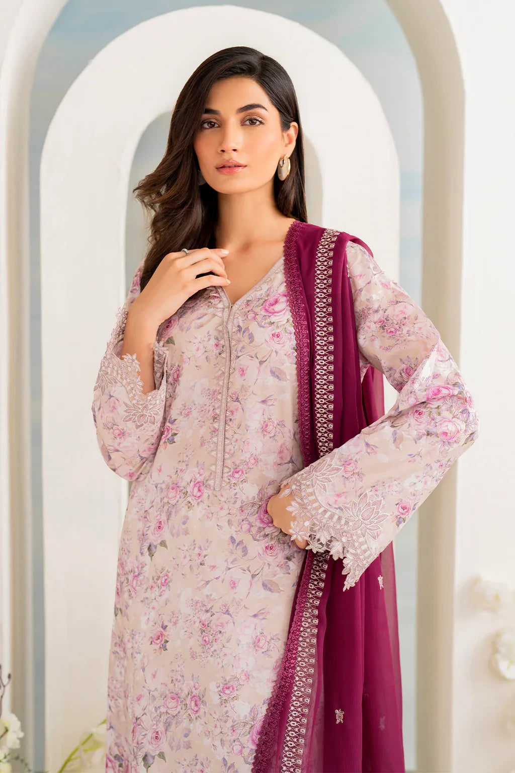 Iznik | Guzel lawn 24 | IGL-08 - Rang-e-Khaas