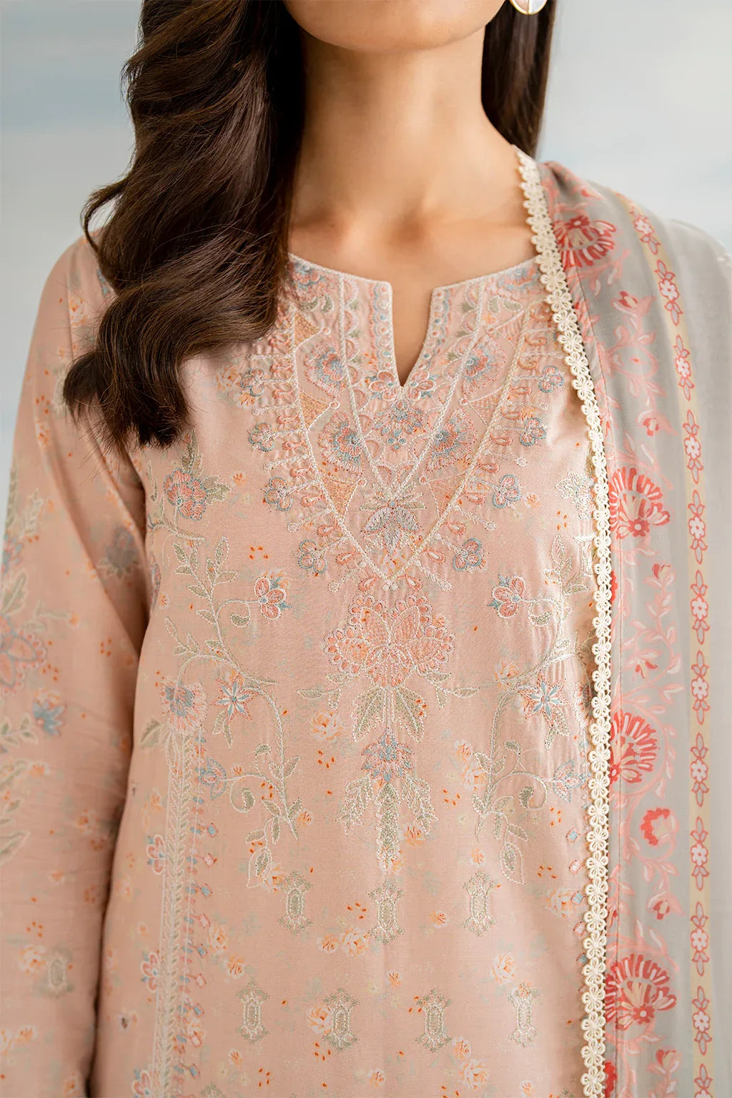 Iznik | Guzel lawn 24 | IGL-10 - Rang-e-Khaas