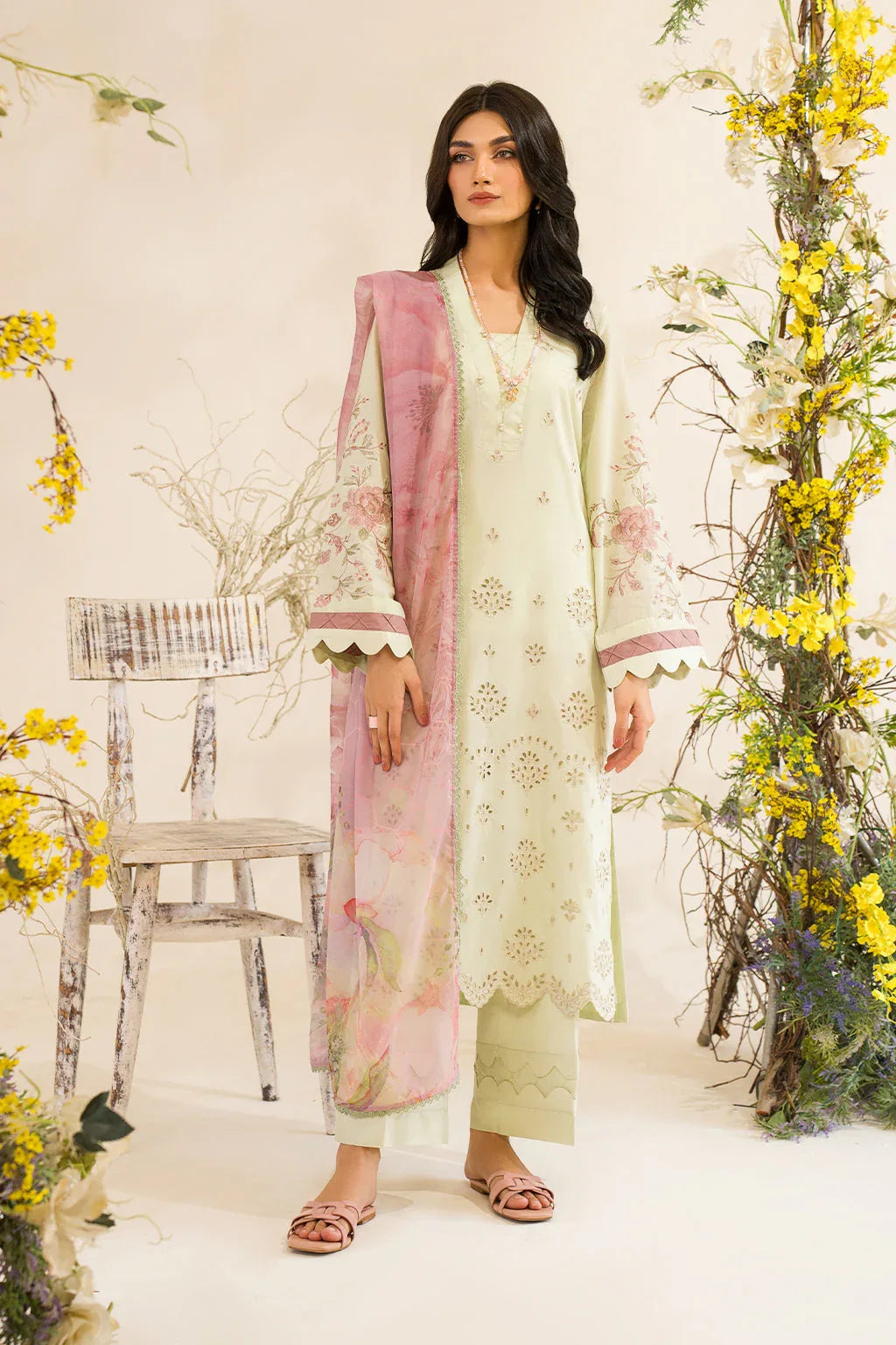 Iznik | Lawnkari 24 | UE-198 SILKGREEN - Rang-e-Khaas