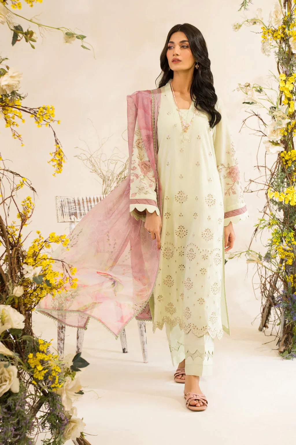 Iznik | Lawnkari 24 | UE-198 SILKGREEN - Rang-e-Khaas