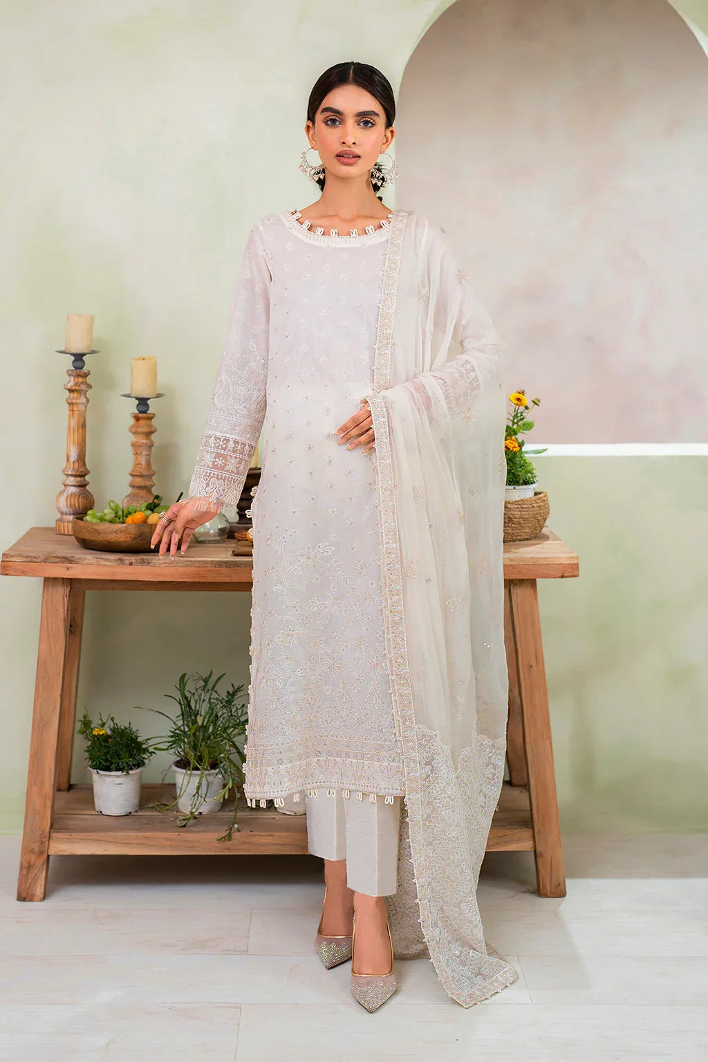 Iznik | Ready to Wear | IP-226 EMBROIDERED LAWN - Rang-e-Khaas
