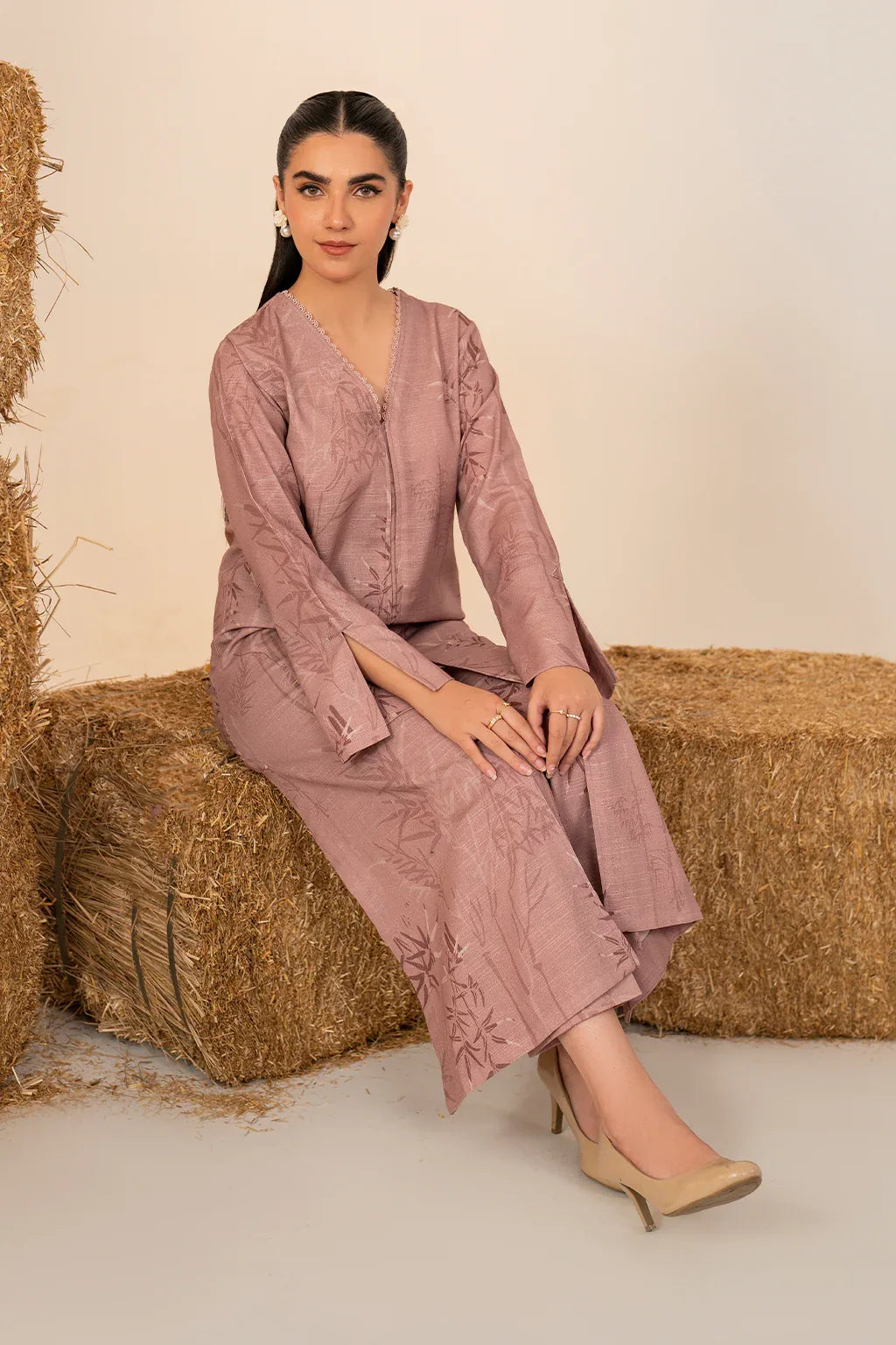 Iznik | Ready to Wear | IP-258 - Rang-e-Khaas
