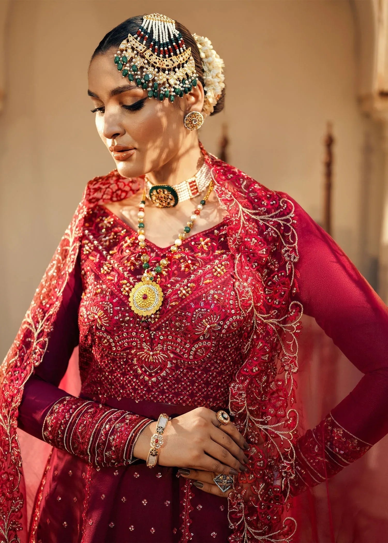 Jamnii | Noor e Nazakat | Ishaq-e- laal - Rang-e-Khaas