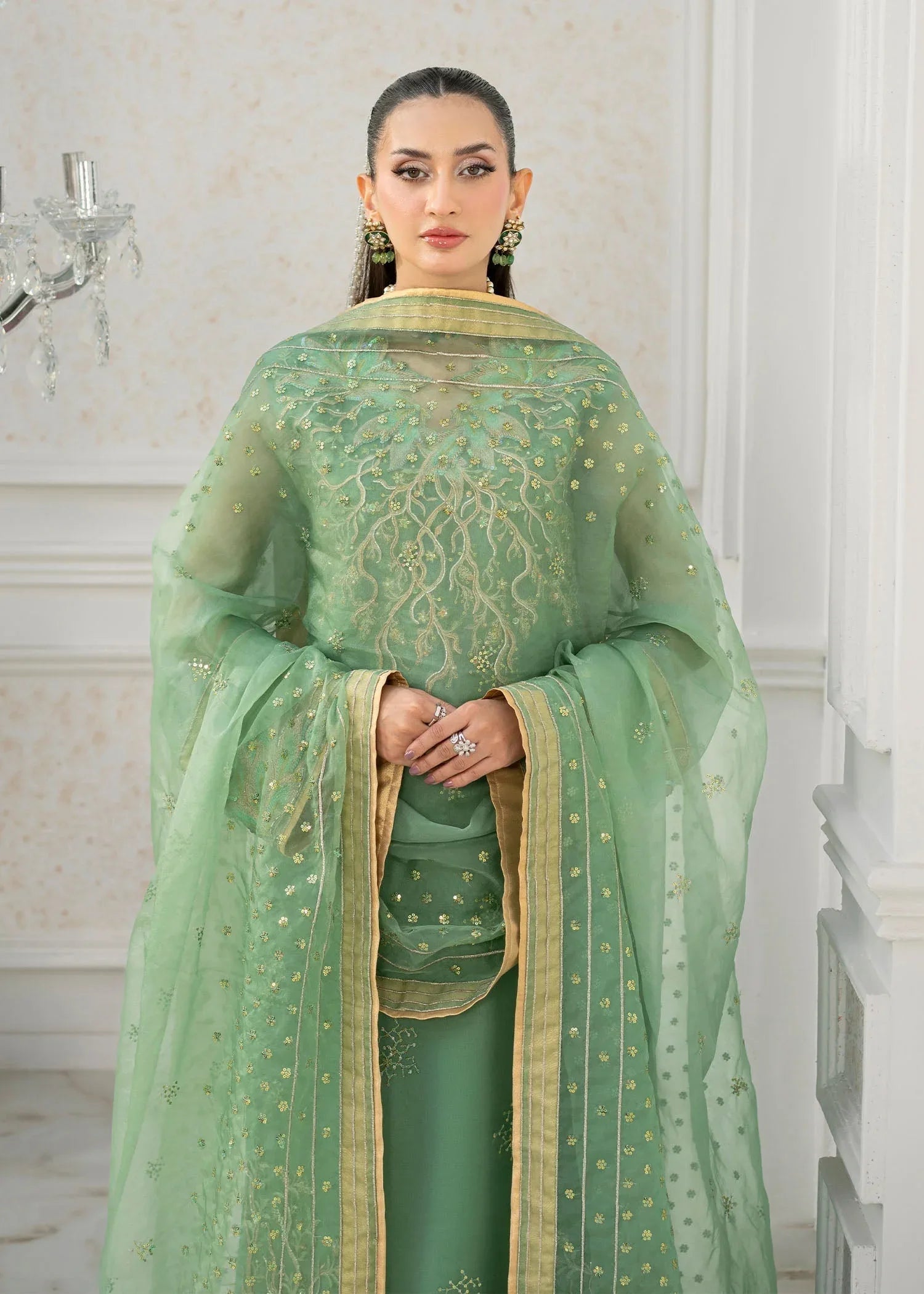 Jamnii | The Aura | Astrid - Rang-e-Khaas